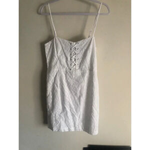 Forever 21 Women’s Mini Dress embroidered white size L